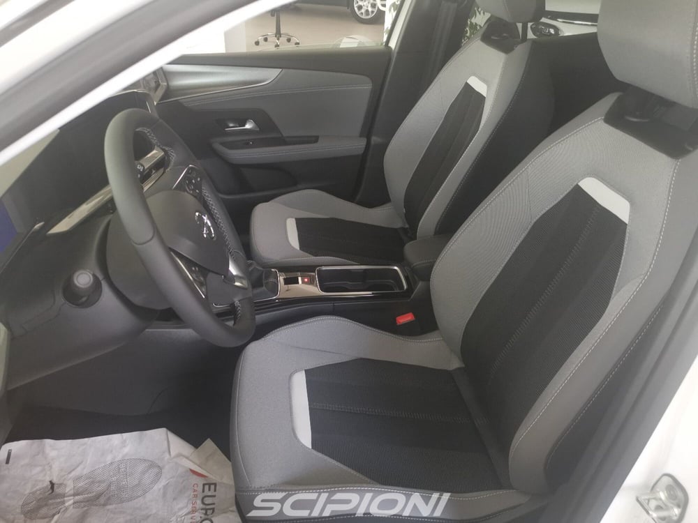 Opel Mokka nuova a L'Aquila (13)