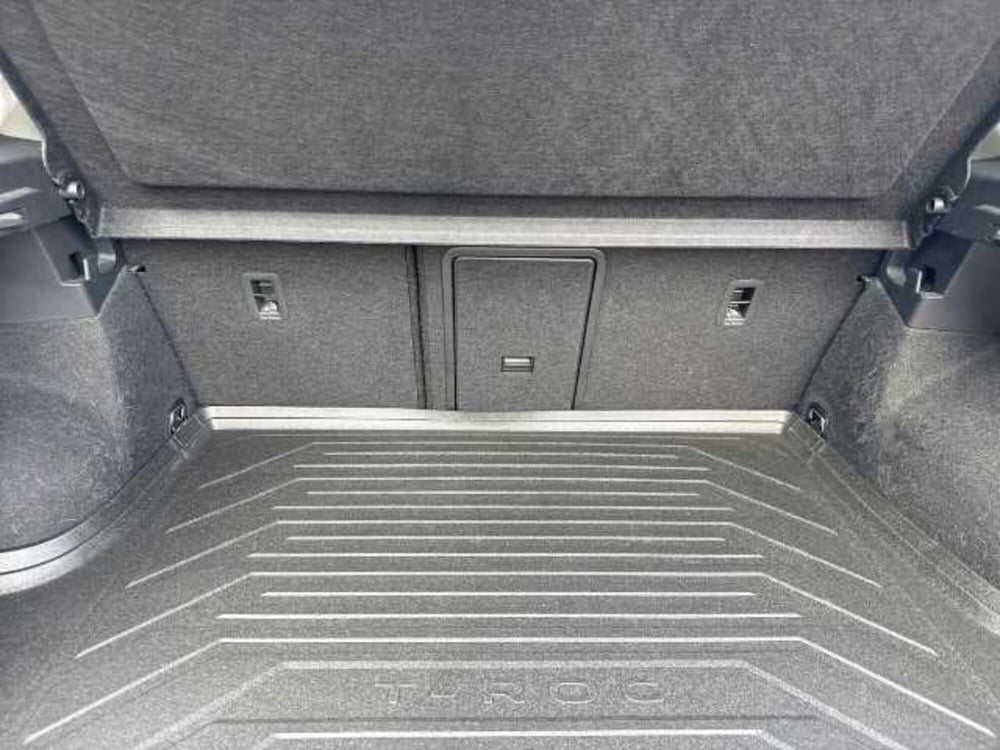 Volkswagen T-Roc usata a Firenze (8)