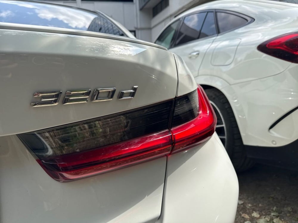 BMW Serie 3 usata a Prato (20)
