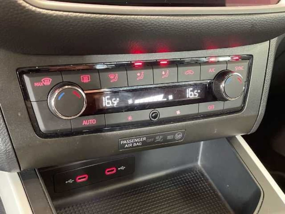 SEAT Arona usata a Pistoia (15)