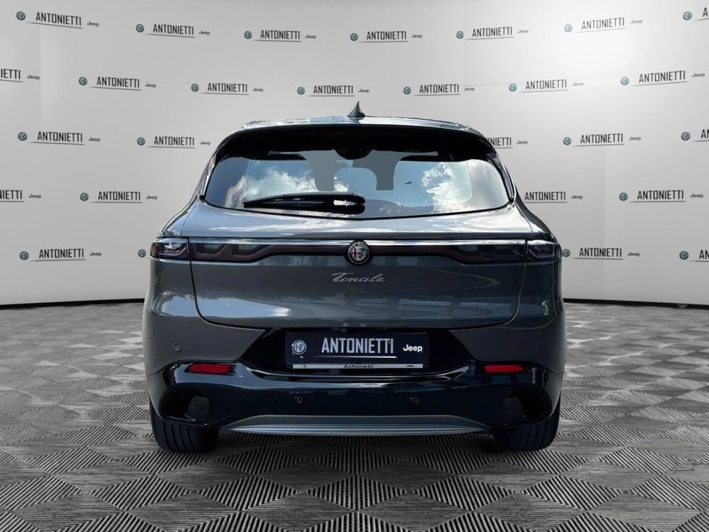 Alfa Romeo Tonale usata a Ancona (6)