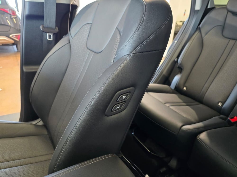 Kia Sorento usata a Rimini (17)