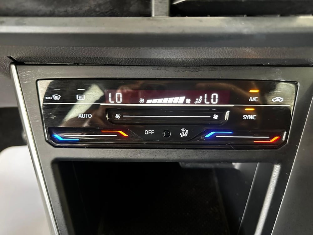 Volkswagen Polo usata a L'Aquila (16)