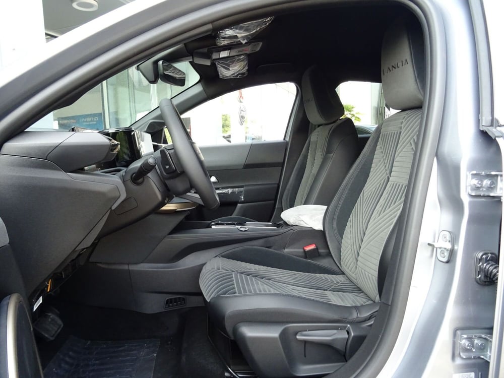 Lancia Ypsilon nuova a Venezia (10)