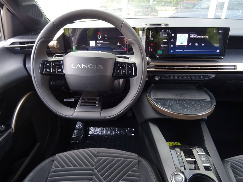 Lancia Ypsilon nuova a Venezia (13)