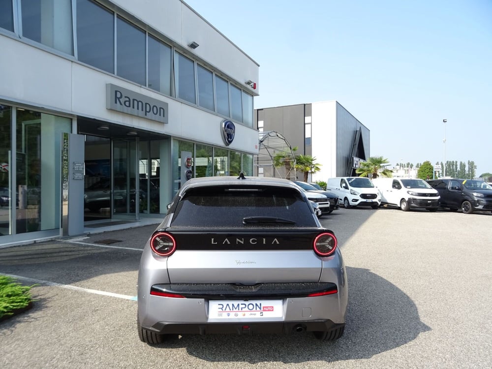 Lancia Ypsilon nuova a Venezia (4)