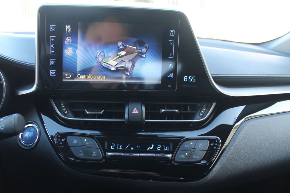 Toyota Toyota C-HR usata a Cuneo (14)