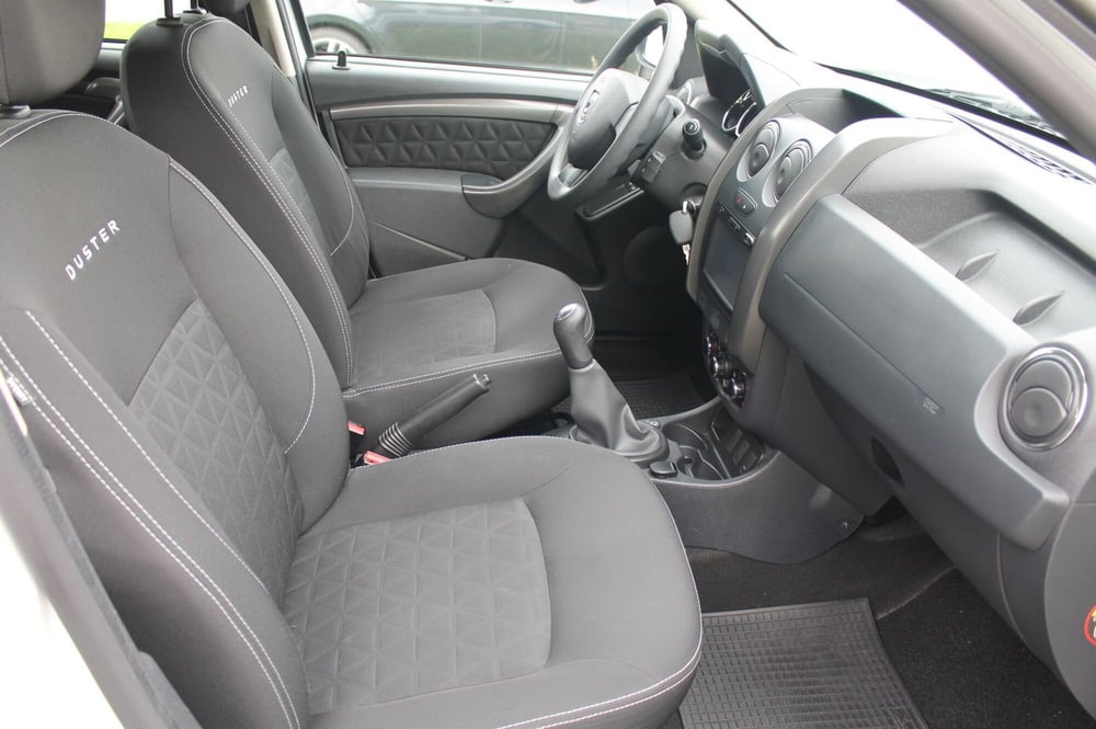Dacia Duster usata a Cuneo (9)