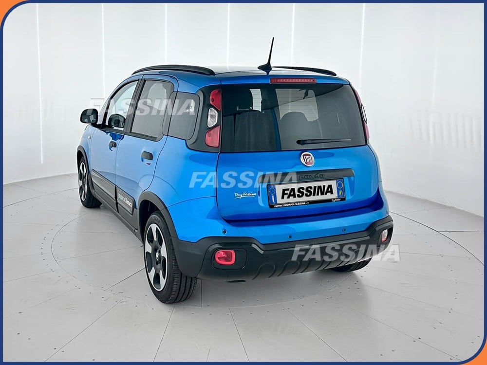 Fiat Panda Cross nuova a Milano (4)