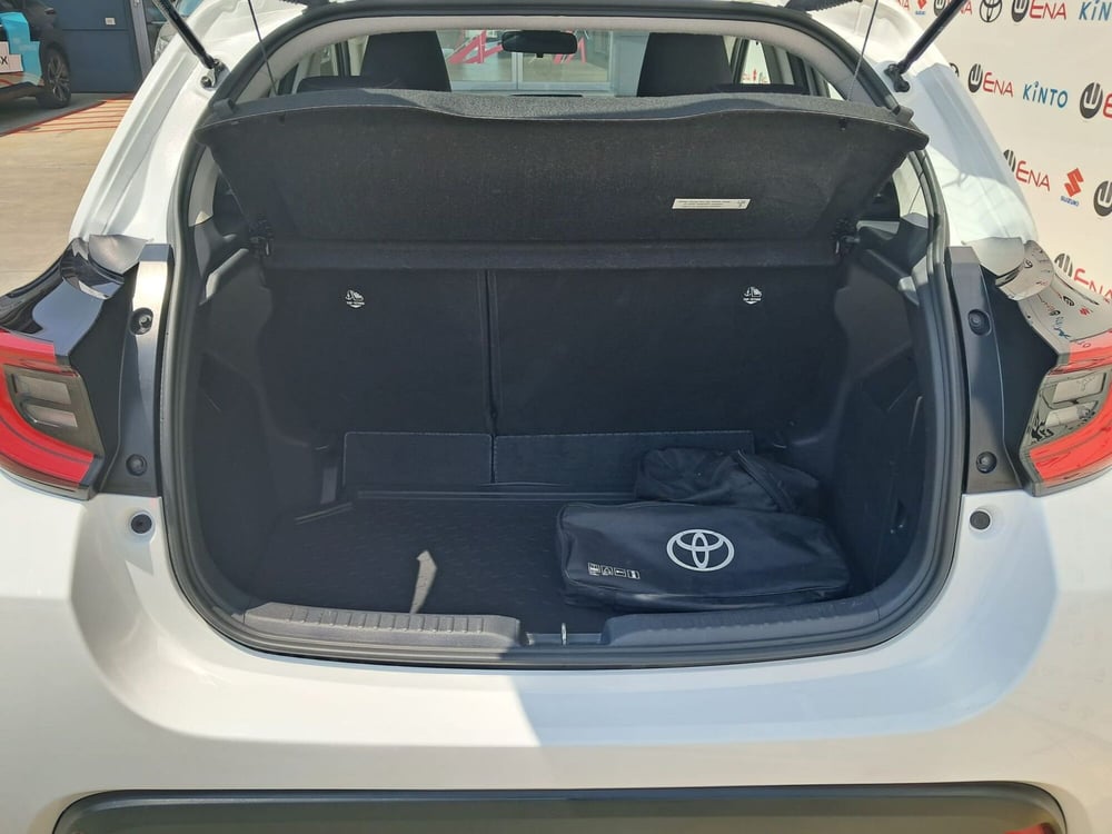 Toyota Yaris usata a Cagliari (9)