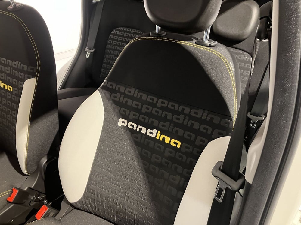 Fiat Panda Cross nuova a Parma (11)