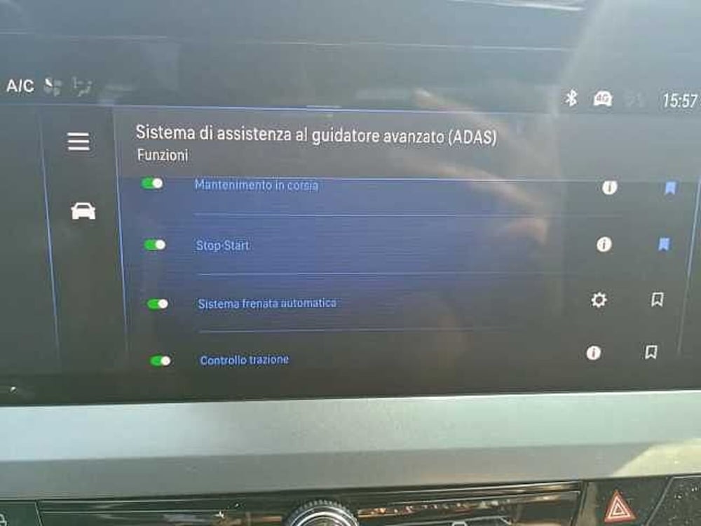 Opel Mokka nuova a Milano (15)