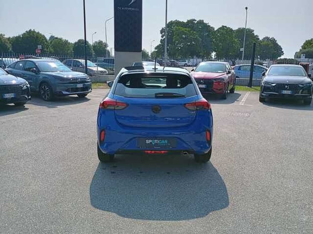 Opel Corsa nuova a Milano (6)