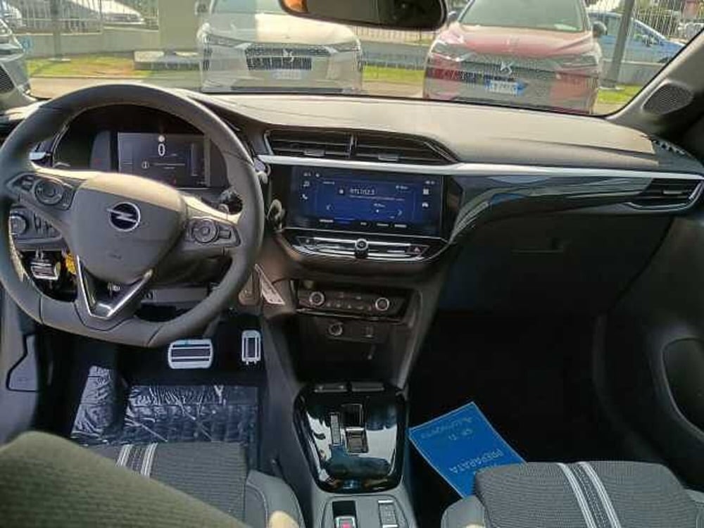 Opel Corsa nuova a Milano (9)