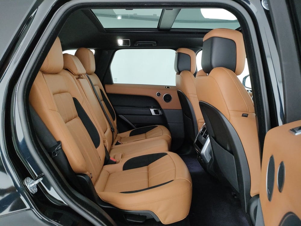 Land Rover Range Rover Sport usata a Milano (5)