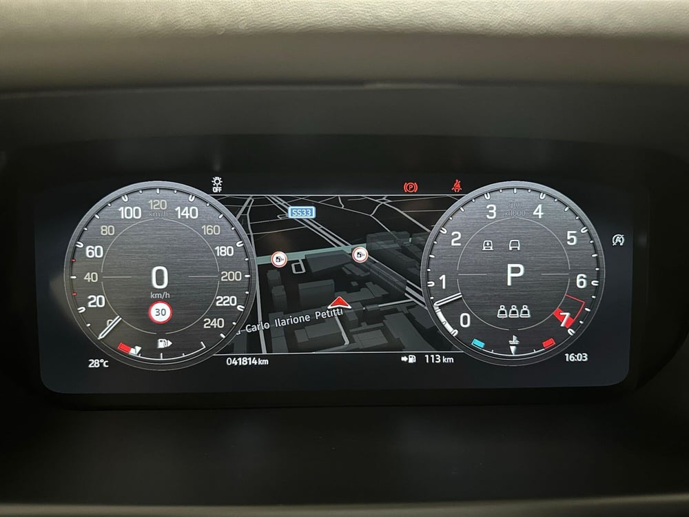 Land Rover Defender usata a Milano (10)
