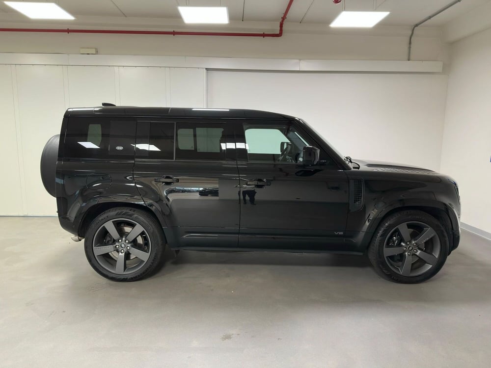 Land Rover Defender usata a Milano (6)
