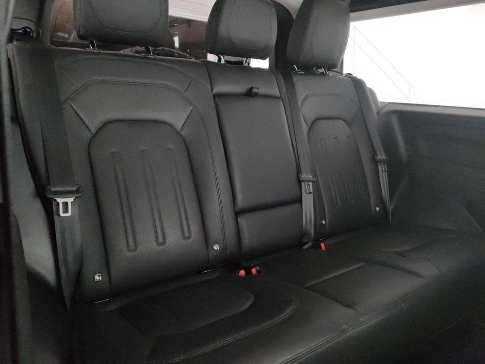 Land Rover Defender usata a Milano (5)