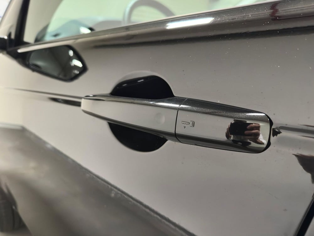 Land Rover Discovery Sport usata a Milano (11)
