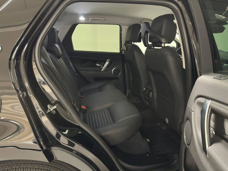 Land Rover Discovery Sport usata a Milano (5)