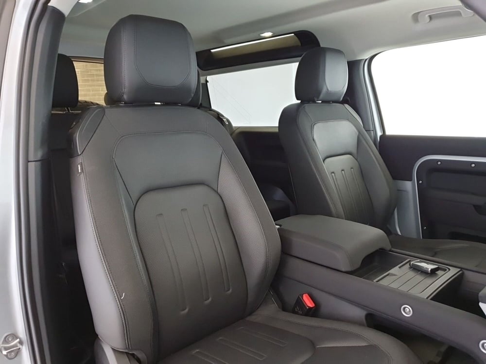 Land Rover Defender usata a Monza e Brianza (5)