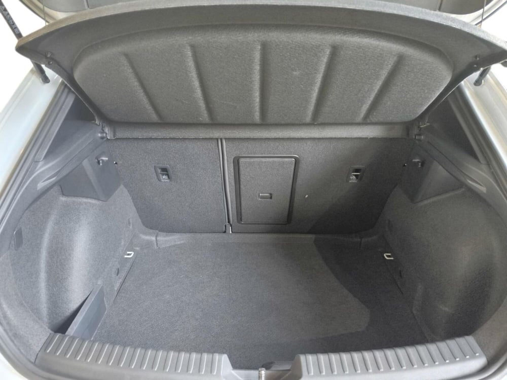 SEAT Leon usata a Udine (15)