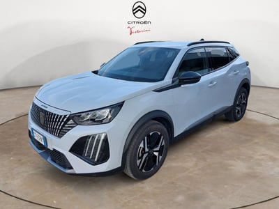 Peugeot 2008 1.2 puretech Allure s&amp;s 100cv del 2024 usata a Voghera