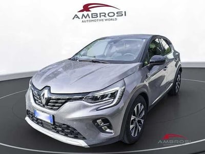 Renault Captur Full Hybrid E-Tech 145 CV Techno del 2023 usata a Corciano