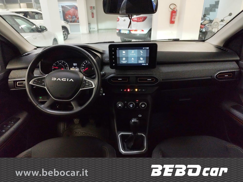 Dacia Sandero usata a Torino (14)