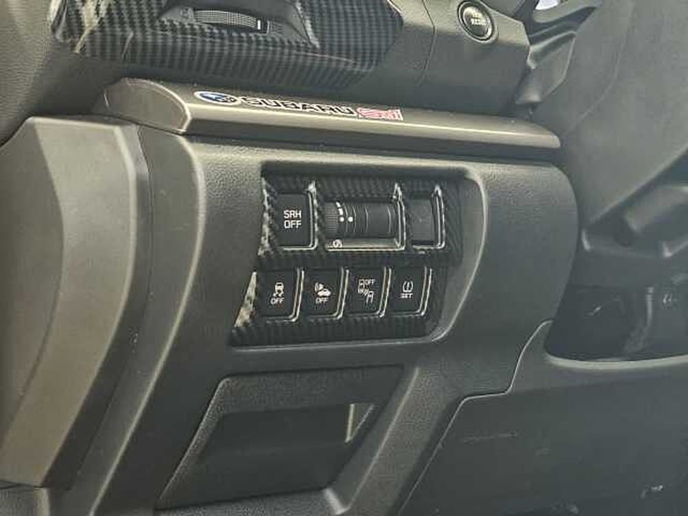 Subaru XV usata a Caserta (11)
