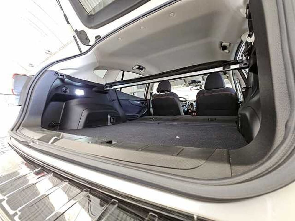Subaru XV usata a Caserta (17)