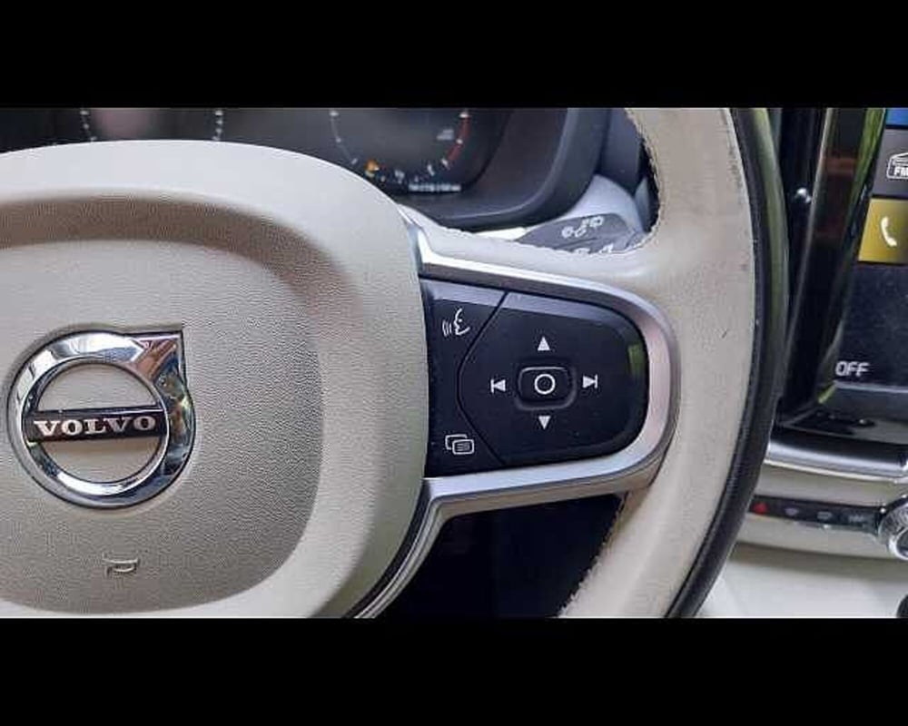 Volvo XC60 usata a Ravenna (13)