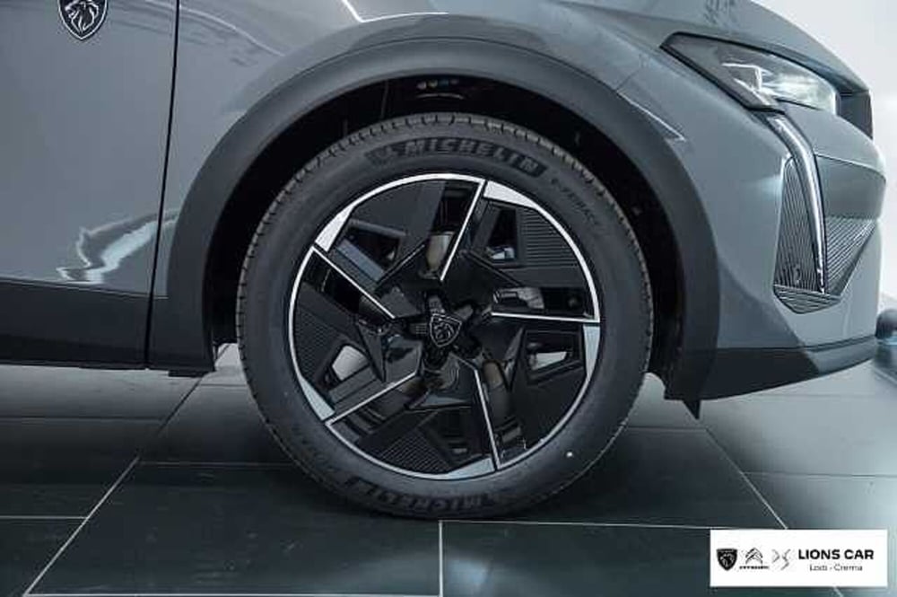 Peugeot 408 nuova a Lodi (7)