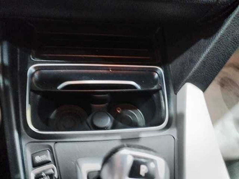 BMW Serie 3 Touring usata a Lecce (13)