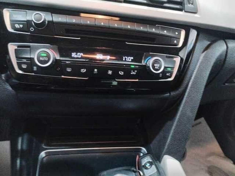 BMW Serie 3 Touring usata a Lecce (17)