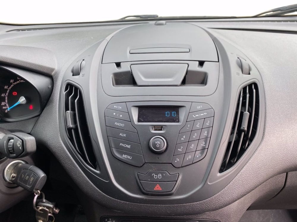 Ford Transit Courier usata a Milano (12)