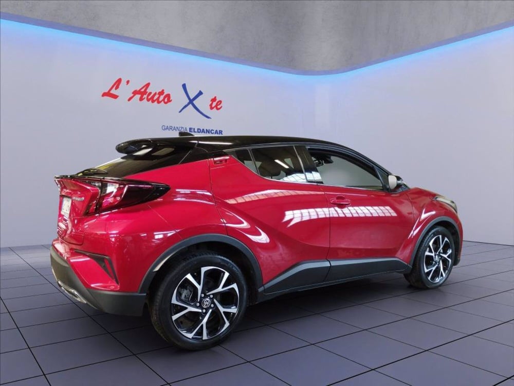 Toyota Toyota C-HR usata a Milano (8)