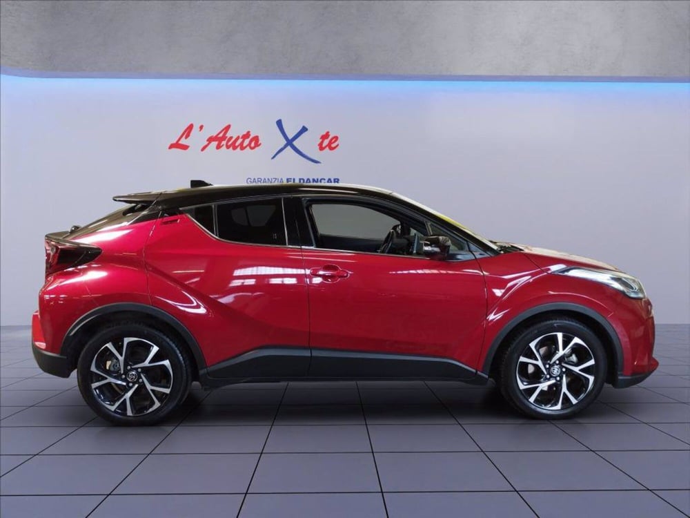 Toyota Toyota C-HR usata a Milano (9)