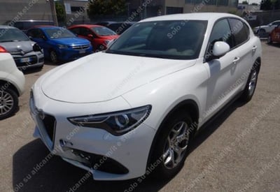 Alfa Romeo Stelvio Stelvio 2.2 Turbodiesel 160 CV AT8 RWD Sprint del 2021 usata a Tricase