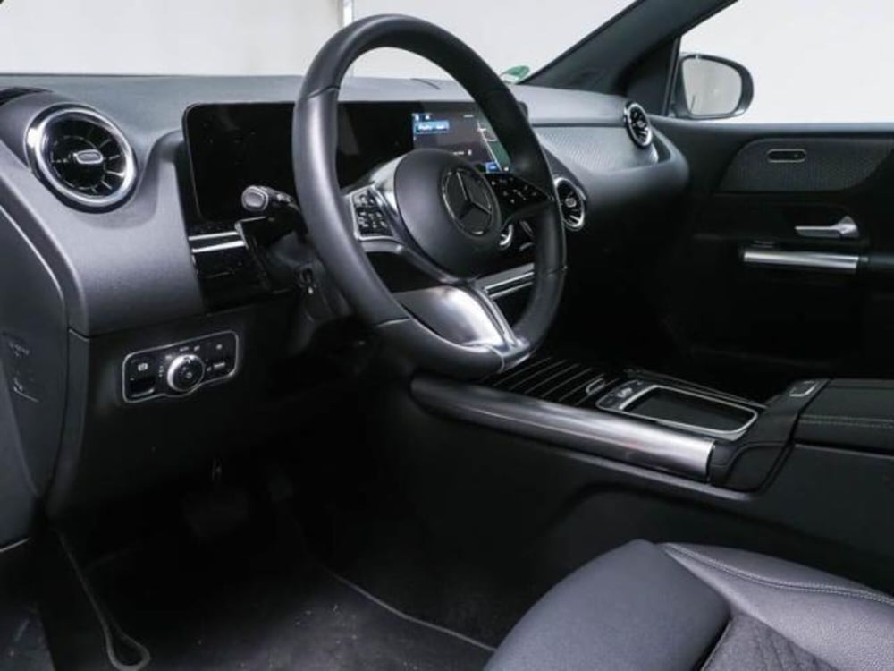 Mercedes-Benz Classe B usata a Milano (6)