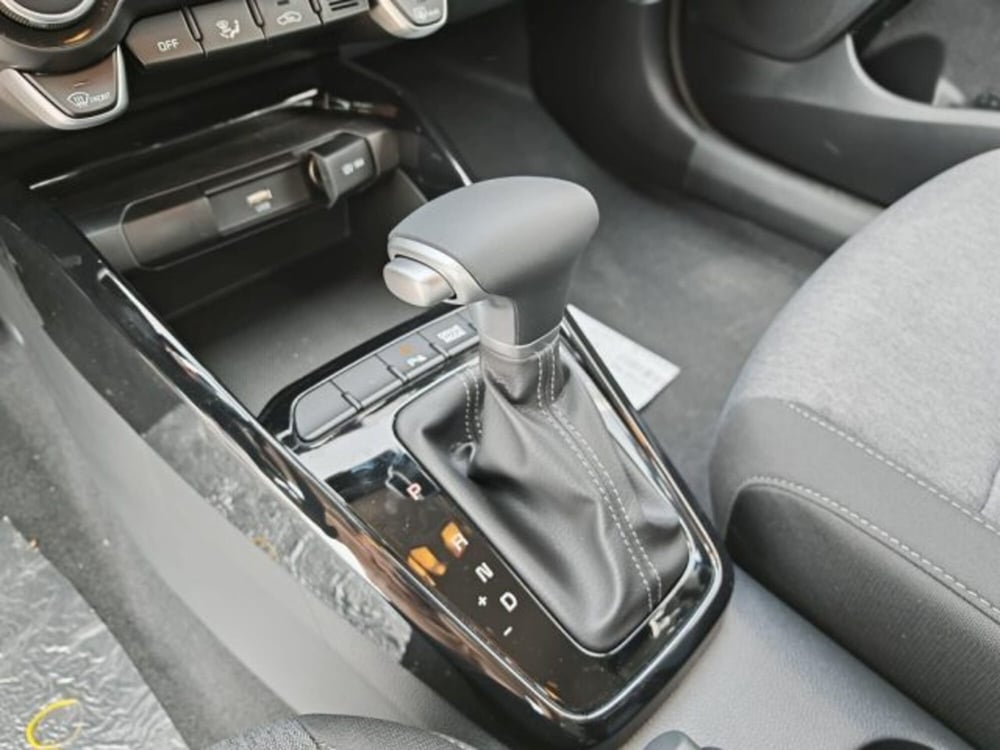 Kia Stonic nuova a Vicenza (8)