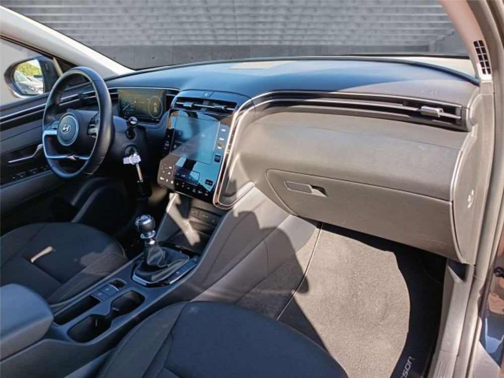 Hyundai Tucson usata a Bari (12)