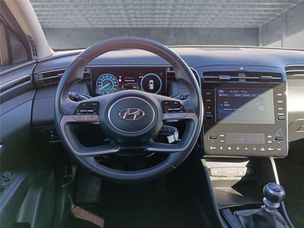 Hyundai Tucson usata a Bari (15)