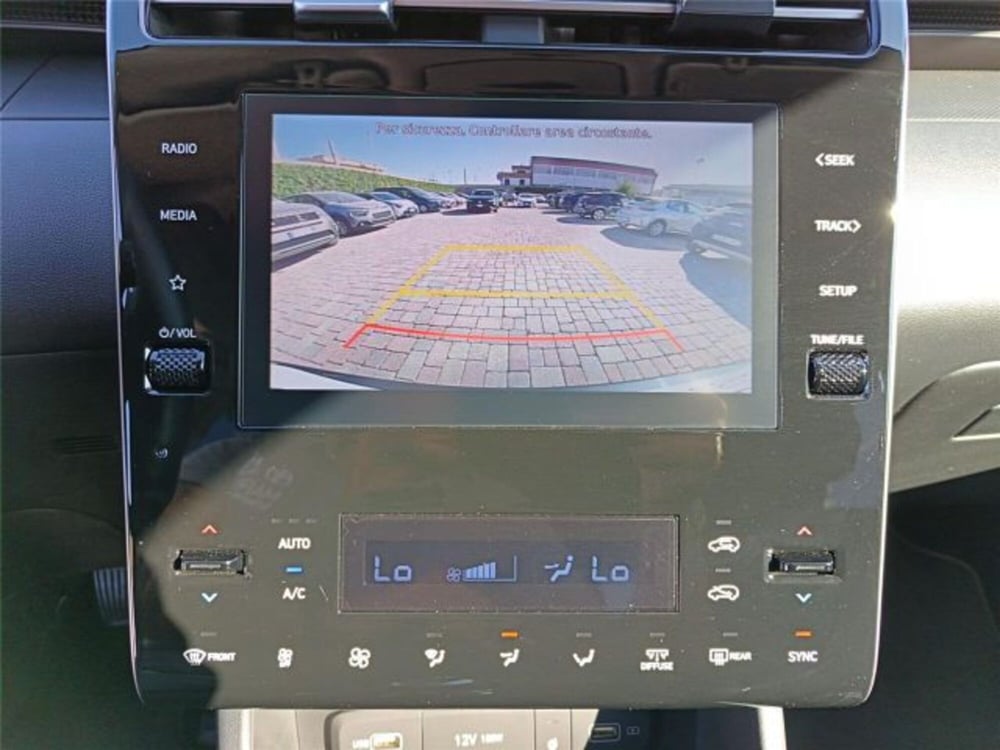 Hyundai Tucson usata a Bari (17)