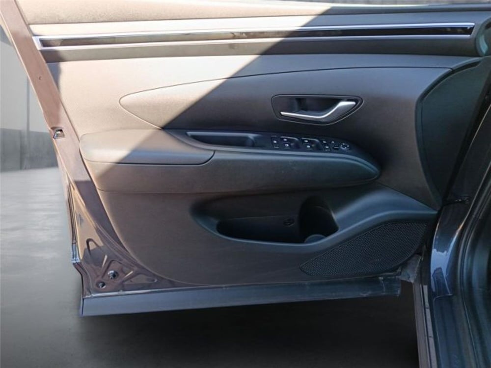 Hyundai Tucson usata a Bari (9)
