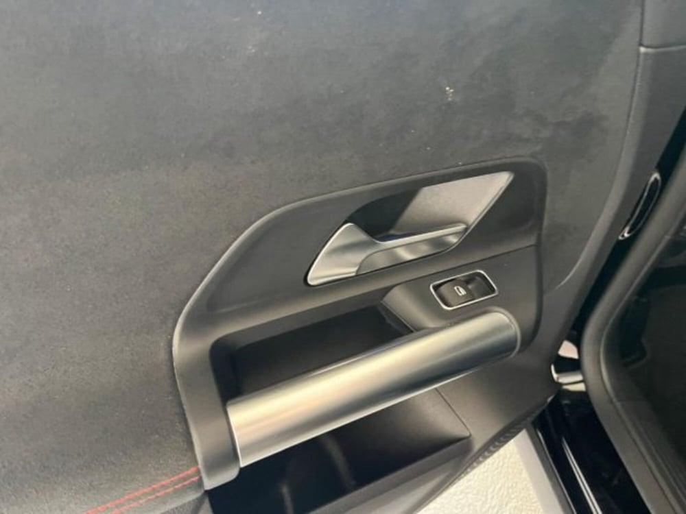 Mercedes-Benz GLA SUV usata a Trapani (11)