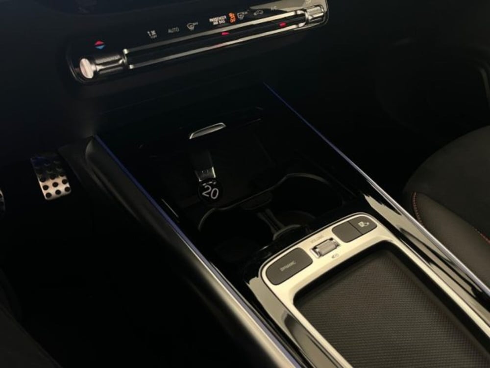 Mercedes-Benz GLA SUV usata a Trapani (13)