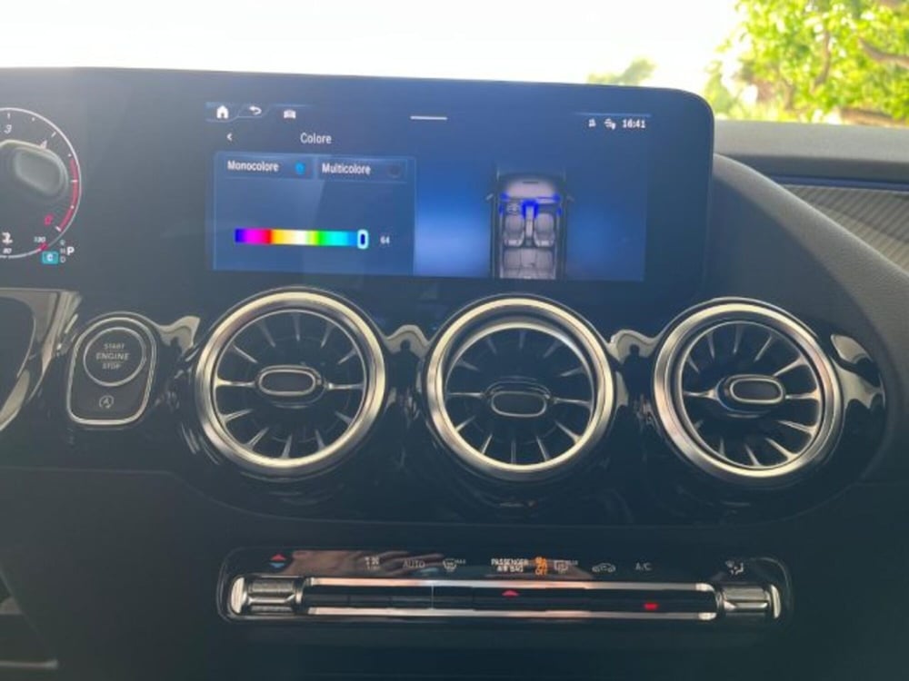 Mercedes-Benz GLA SUV usata a Trapani (14)