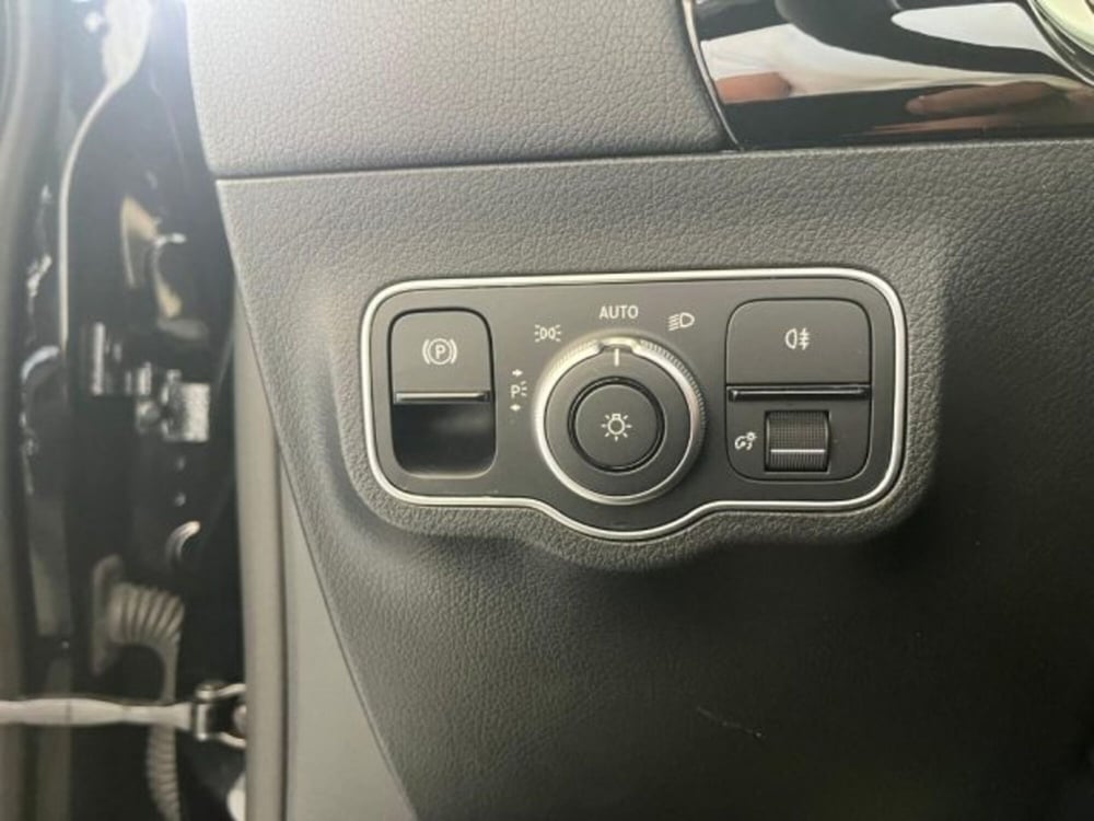 Mercedes-Benz GLA SUV usata a Trapani (19)