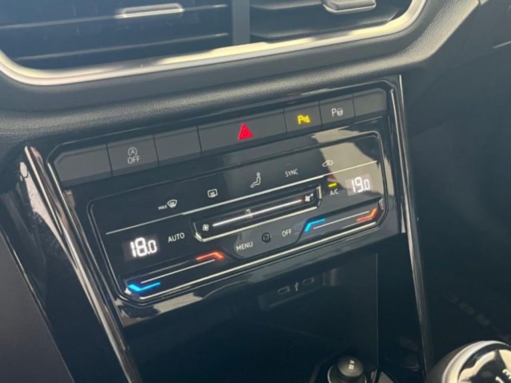 Volkswagen T-Roc usata a Trapani (14)